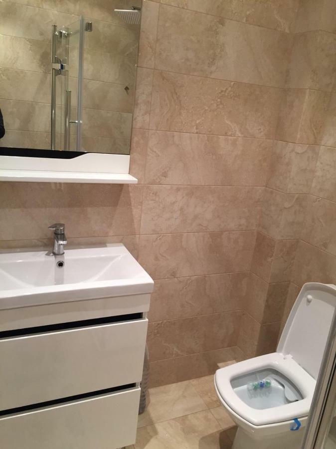 Center Apartment On Albisoara Street Chişinău Eksteriør billede