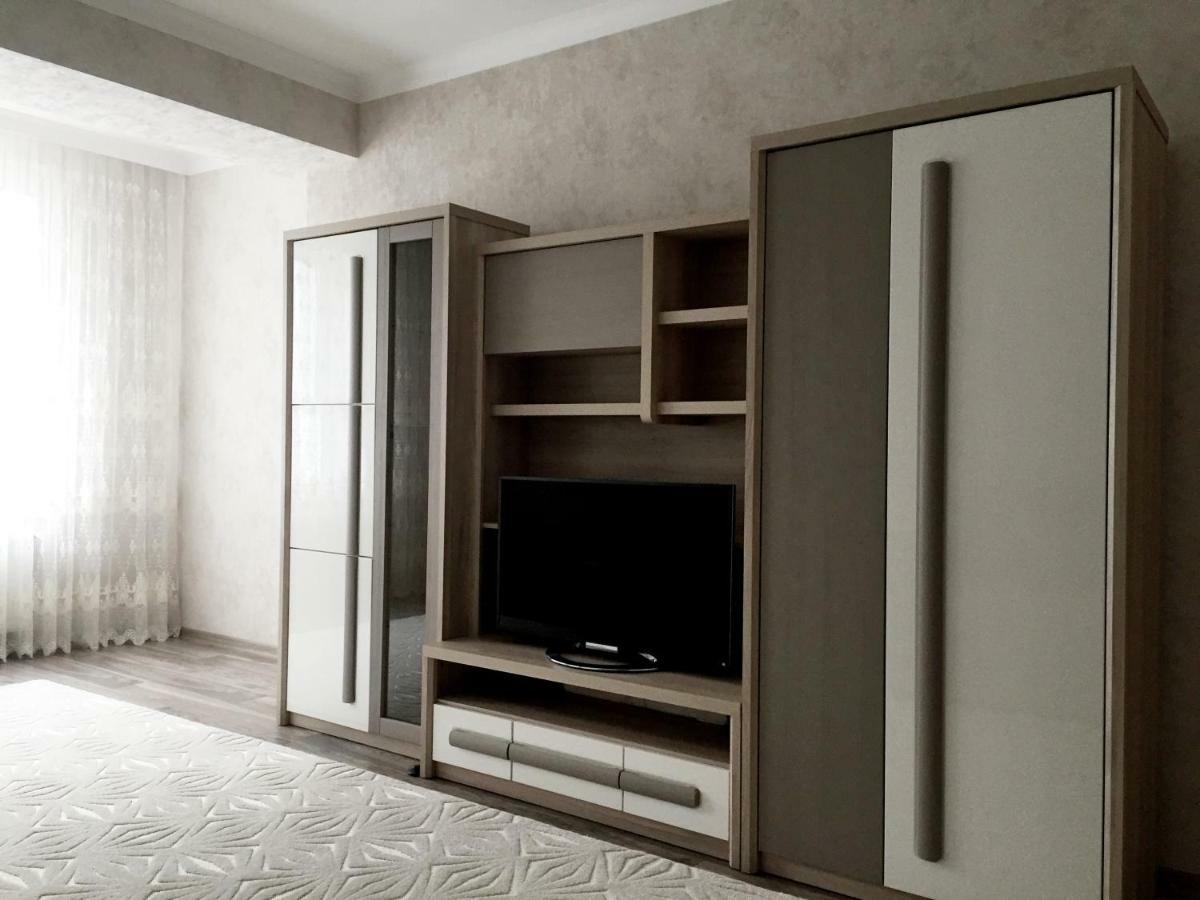Center Apartment On Albisoara Street Chişinău Eksteriør billede