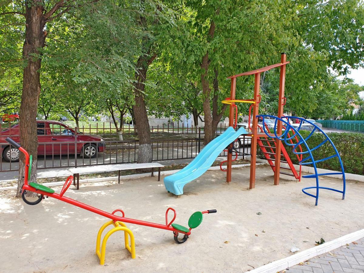 Center Apartment On Albisoara Street Chişinău Eksteriør billede