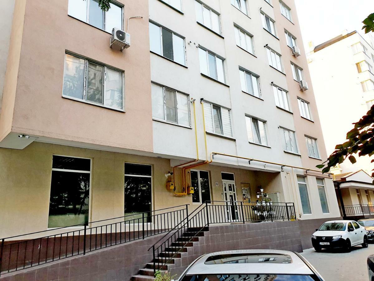 Center Apartment On Albisoara Street Chişinău Eksteriør billede